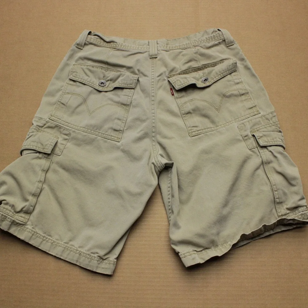 Levis Vintage Cargo Shorts Mens Sz 32x11 Beige Baggy Distressed Utility Y2K
